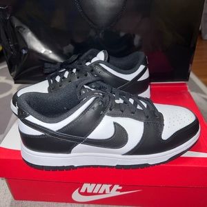 Nike low dunk panda woman’s size 7.5. Mens size 6